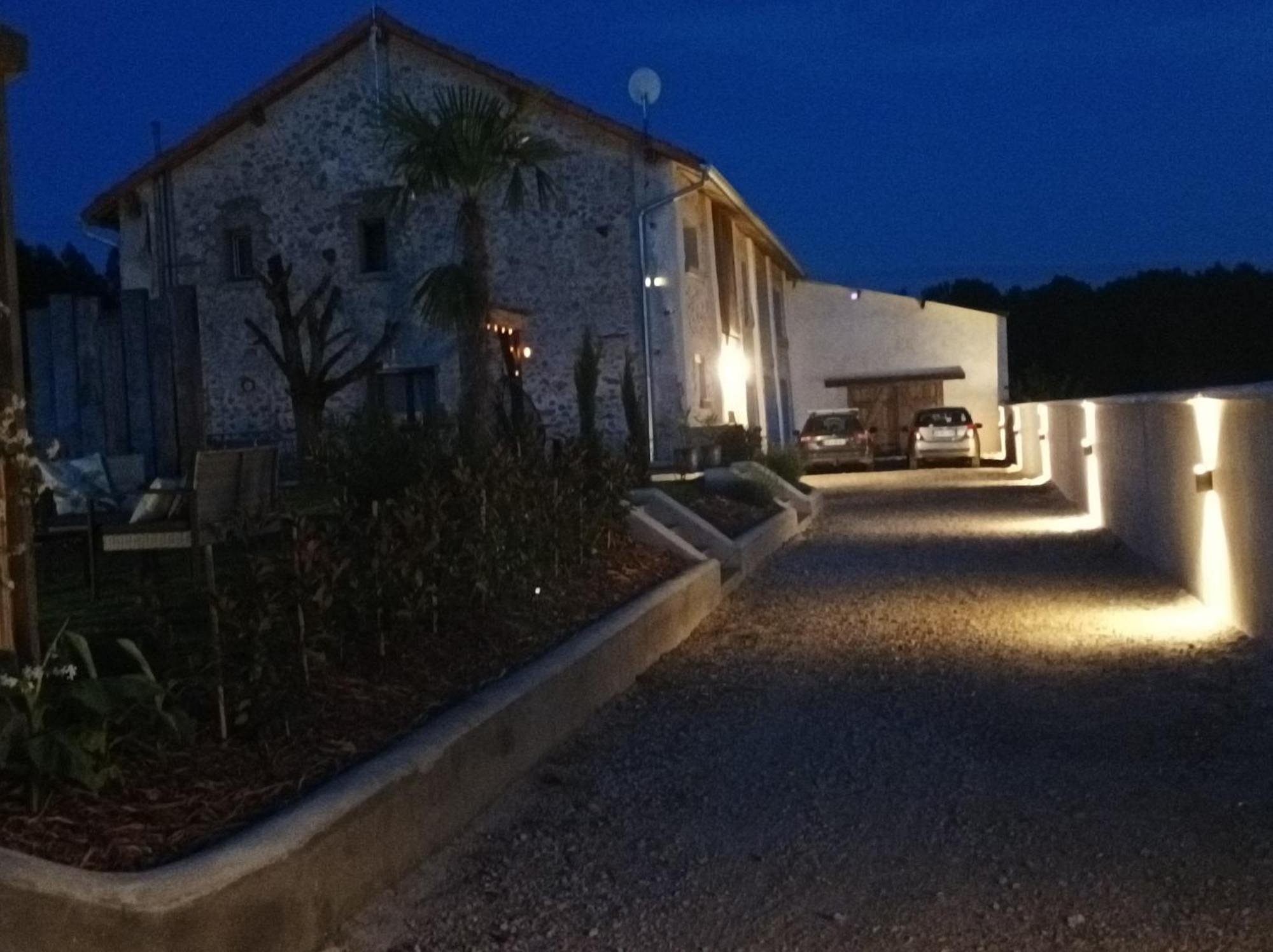La Cle Des Champs - Le Monroe Piscinespa-sauna Au Jardin Tropical Idyllique Jouarre