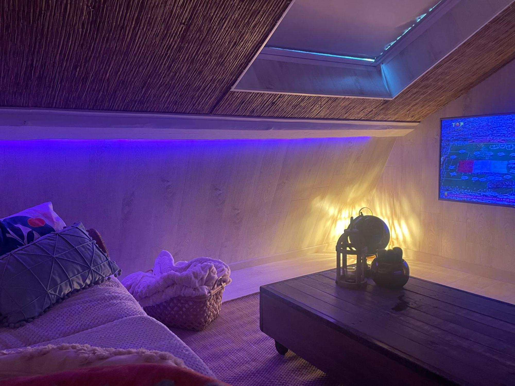 La Cle Des Champs - Le Monroe Piscinespa-sauna Au Jardin Tropical Idyllique